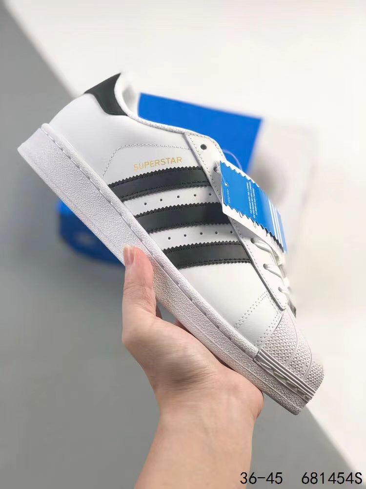Tenis Adidas Superstar Blanco Negro.