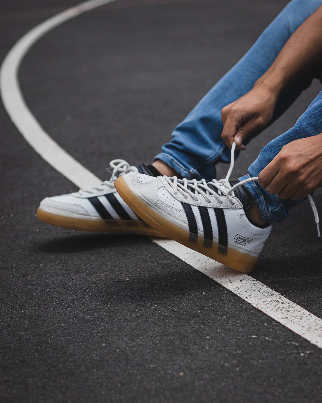 Tenis Gazelle Blancos. CALZADO RUNNER