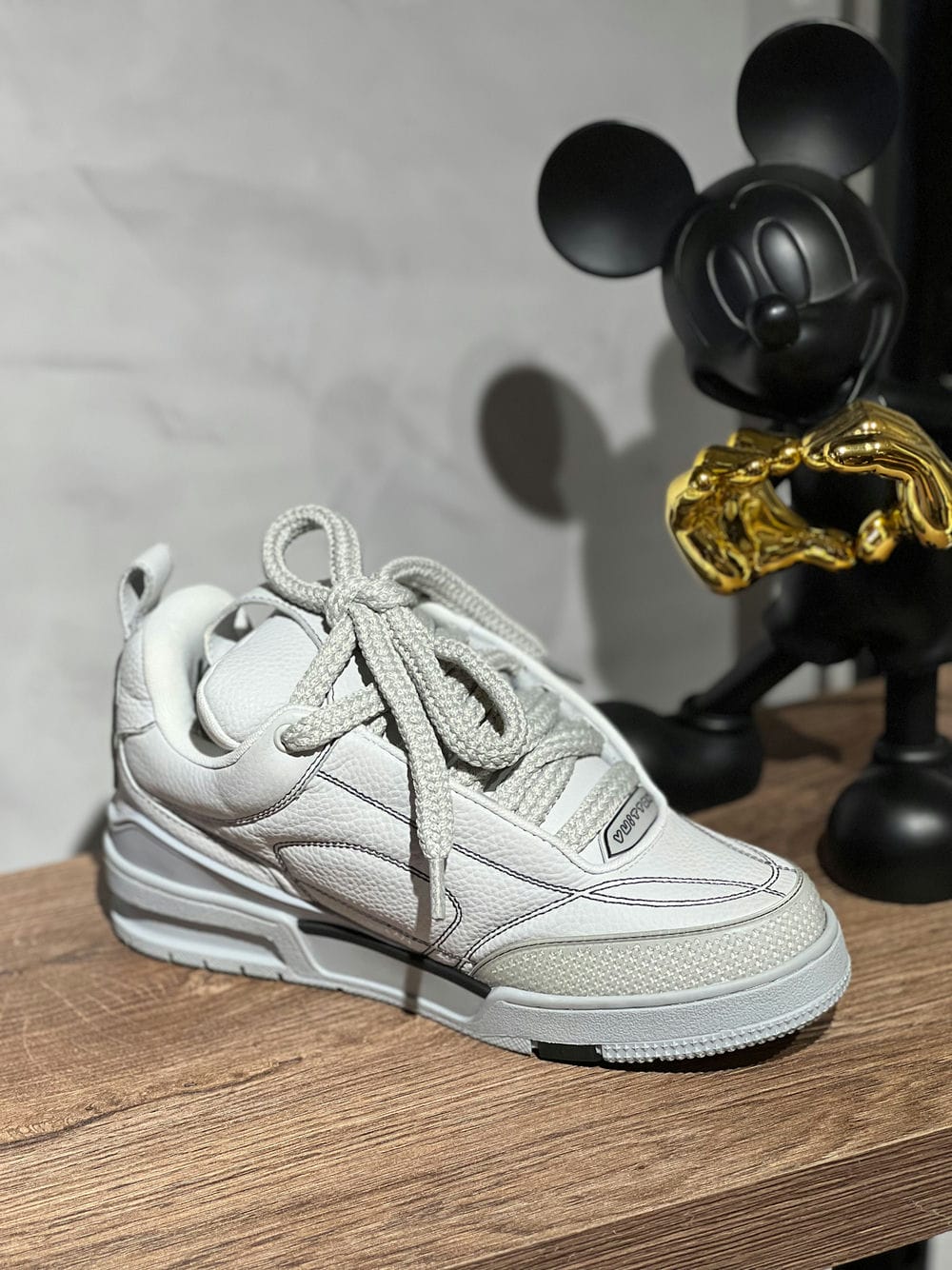 TENIS LOUIS VUITTON SKATE BLANCO NEGRO