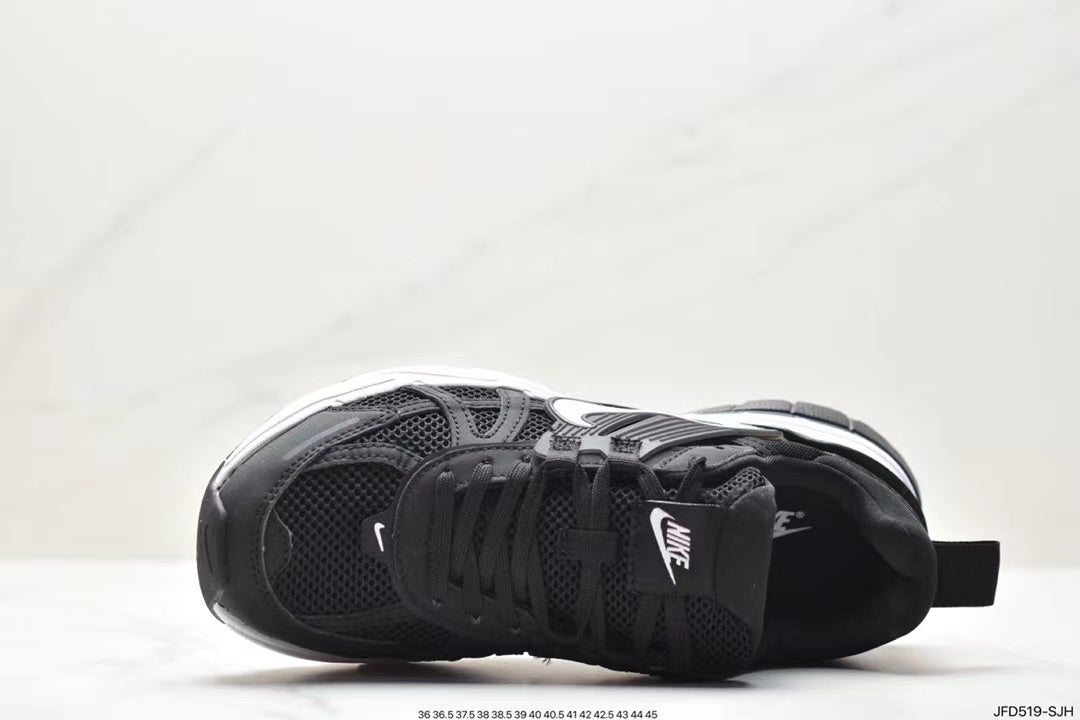 Tenis V2K Negro.