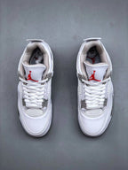 Tenis Jordan 4 Retro Blanco Gris.