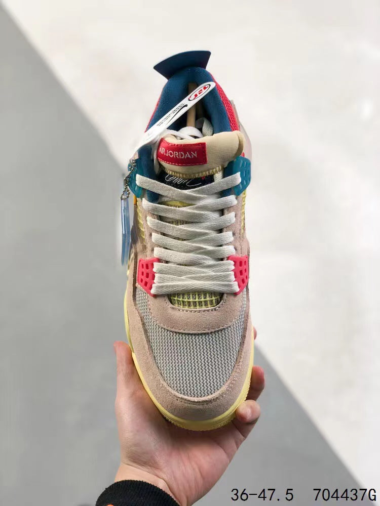 Tenis Jordan 4 Retro Veig Gamusa.