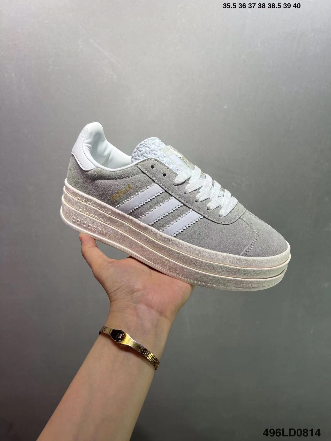 Tenis Gazelle Bold Gris Plataforma.