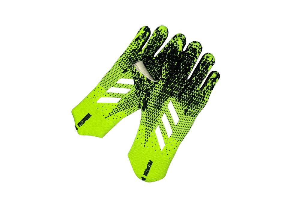 Guantes de portero Predator Mutator verde.