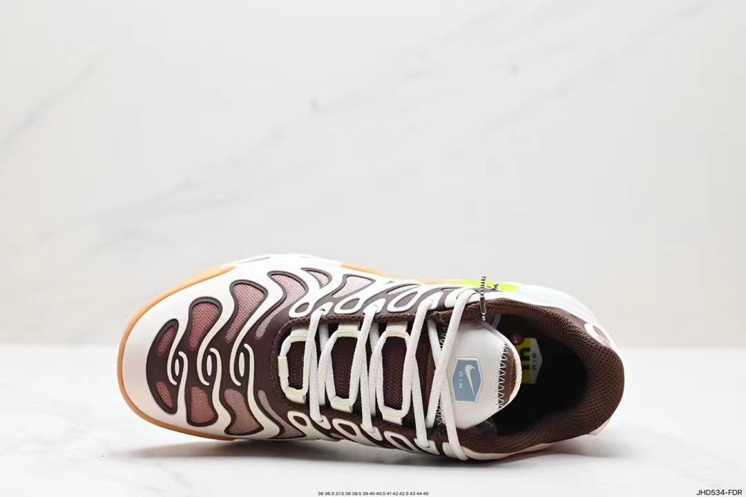 Tenis Air Max Plus Blanco Cafe.