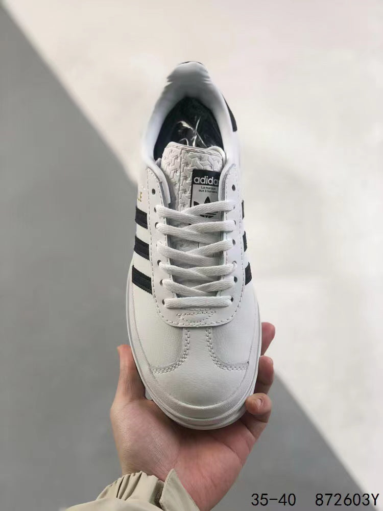 Tenis Gazelle Bold Blanco Plataforma.