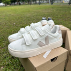Tenis Veja Blanco Gris.