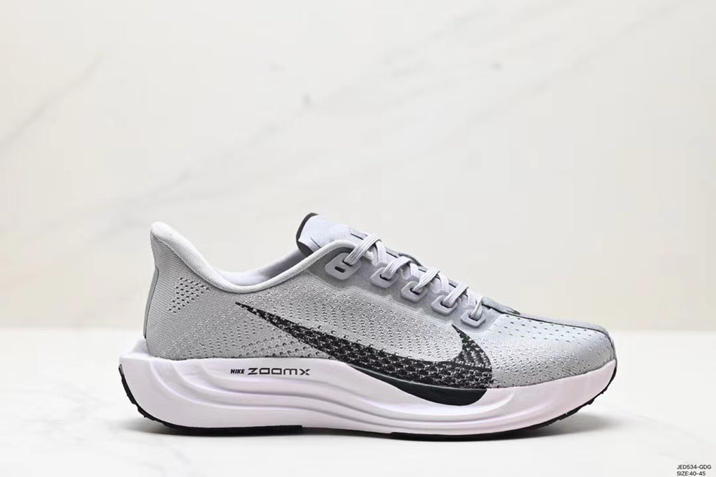 Tenis Zoom x Pegasus Gris.