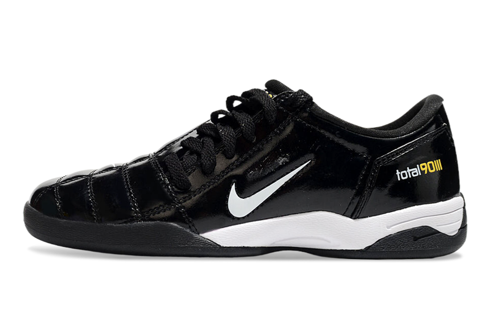 Zapatillas Total 90 Negro.