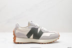 Tenis New Balance 327 Blanco Negro.