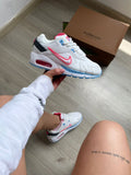 Tenis Air Max Excee Blanco Rosa.