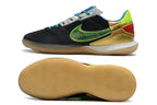Zapatillas Streetgato Suela lisa Negro Dorado.