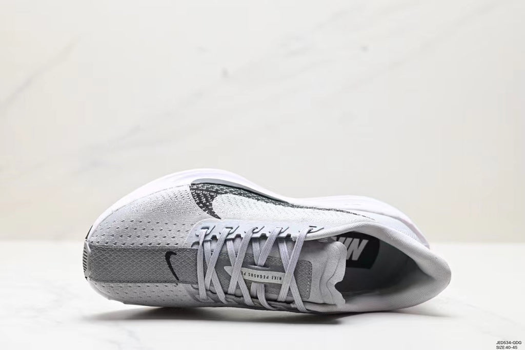 Tenis Zoom x Pegasus Gris.
