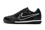 Zapatillas Supreme SB Gato Negro suela goma negra.