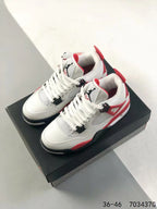 Tenis Jordan 4 Retro Blanco Rojo.