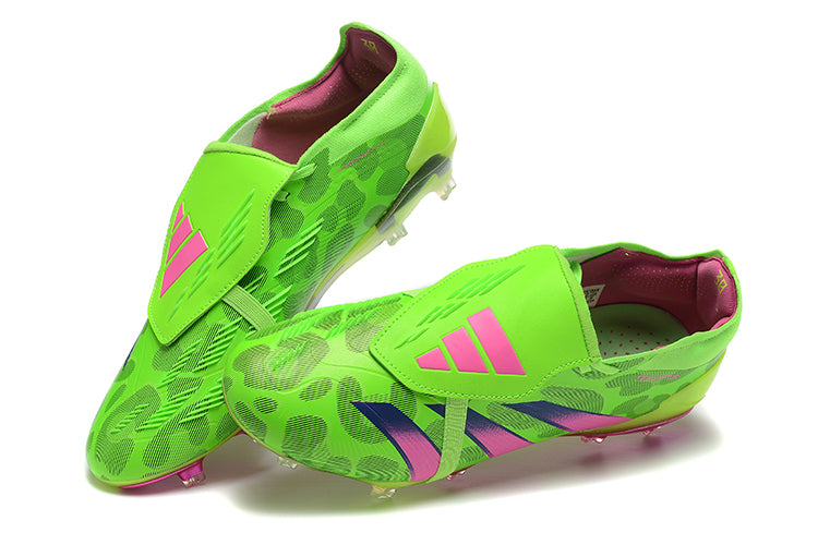 Guayos Predator Accuracy 30 Elite Verde Manchas Con Lengueta + Obsequio de medias Antideslizantes.