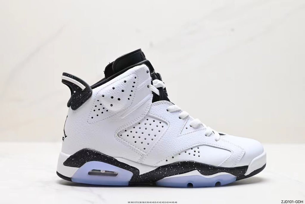 Tenis Jordan 6 Retro Blanco Negro.