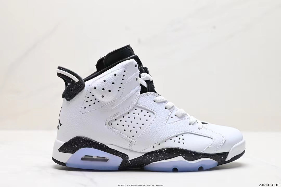 Tenis Jordan 6 Retro Blanco Negro.
