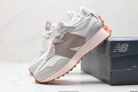 Tenis New Balance 327 Blanco Gris.