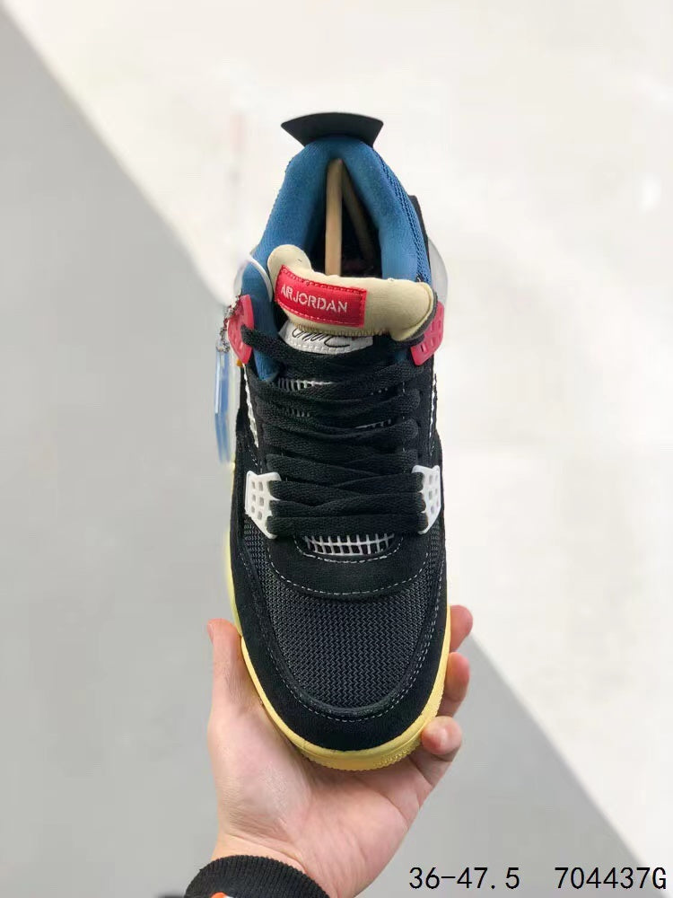 Tenis Jordan 4 Retro Negro Azul.