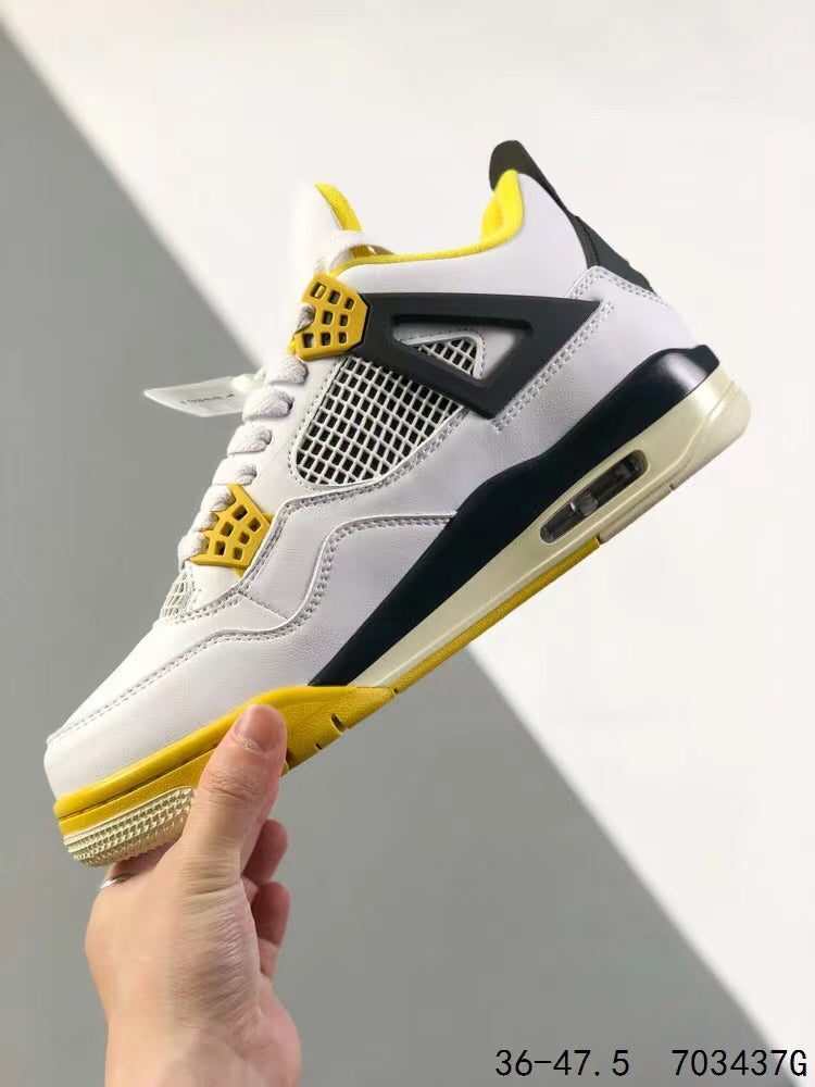 Tenis Jordan 4 Retro Blanco Amarillo.