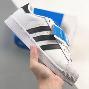 Tenis Adidas Superstar Blanco Negro.