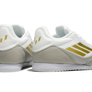 Zapatillas F50 Blanco Dorado.