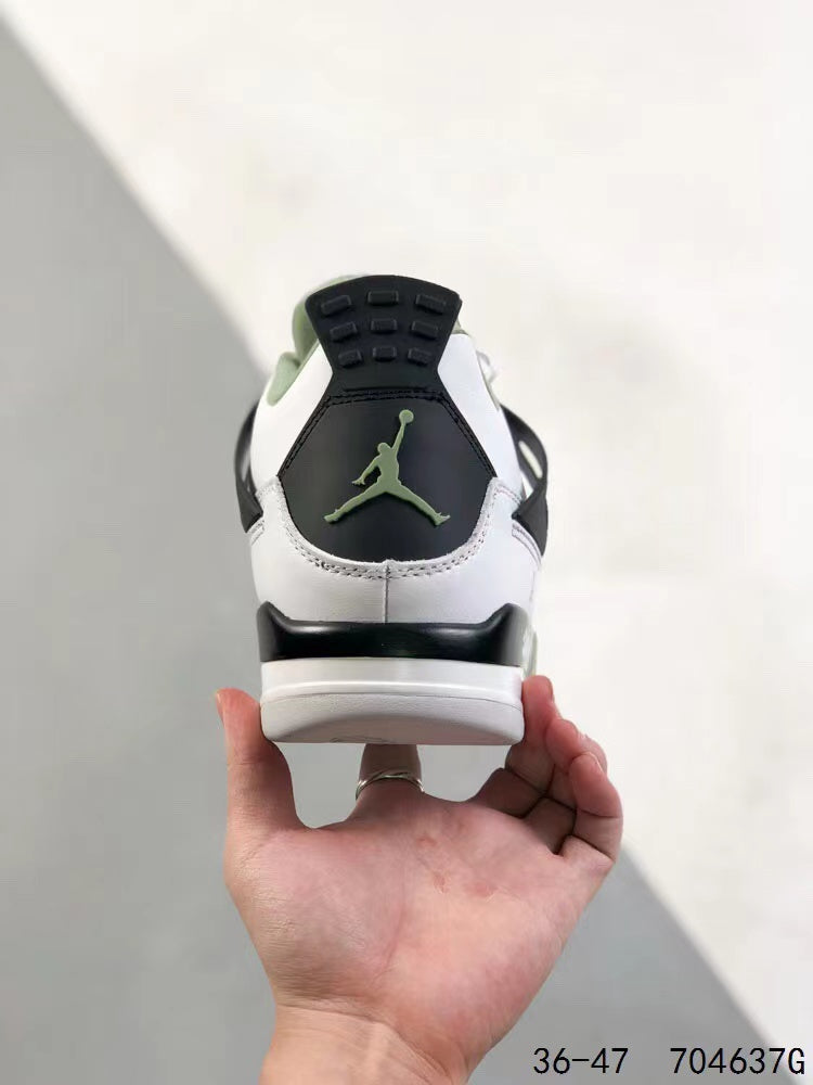 Tenis Jordan 4 Retro Bota Blanco Verde Claro.