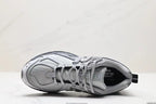 Tenis New Balance 1906 Gris Negro.