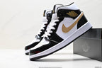 Tenis Jordan 1 Retro Negro Blanco.