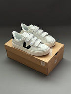 Tenis Veja Blanco Negro.