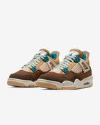 Tenis Jordan 4 Retro Cafe Oscuro y Claro.