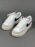 Tenis Blazer Low Pataforma Blanco Negro.