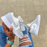 Tenis Jordan 1 Retro Sin Bota Azul Claro.