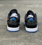 Tenis SB Dunk Low Negro Brrillante.