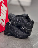 Tenis Air Max Plus Tn Negro.