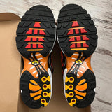 Tenis Air Max Plus Tn Naranja Negro.