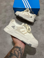 Tenis Adidas Hzywanshi Blancos Gris.
