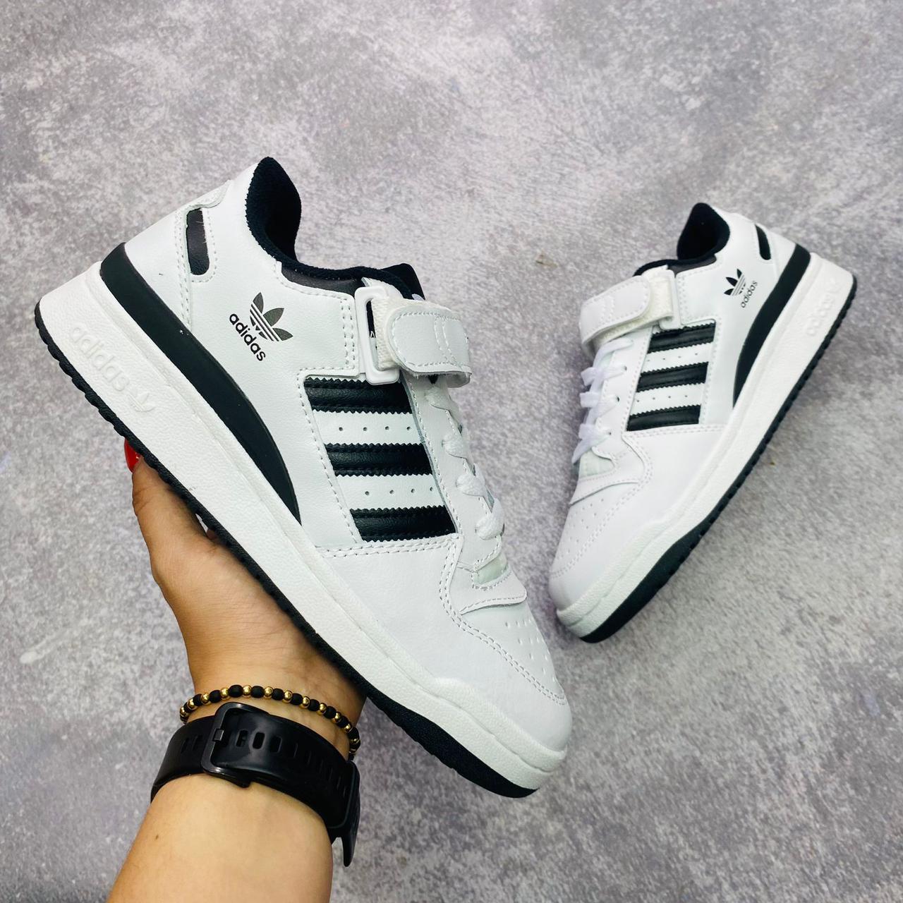Tenis Adidas Forum Negras