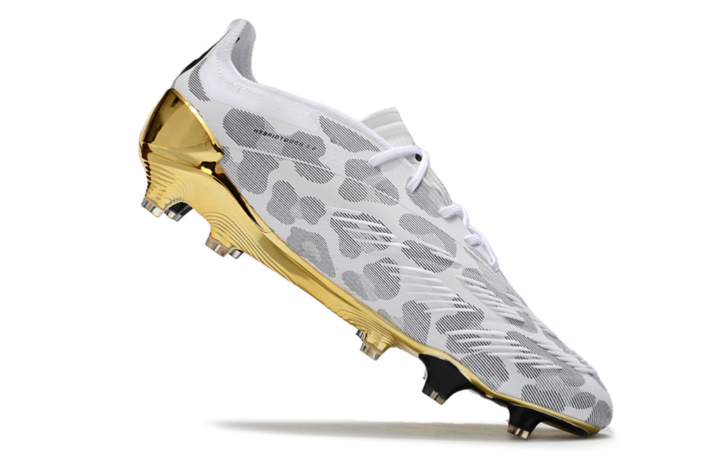 Guayos Predator Accuracy 30 Elite Dorado Blanco Sin Lengueta.
