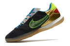 Zapatillas Streetgato Suela lisa Negro Dorado.