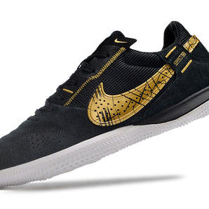 Zapatillas Streetgato Suela Negro Logo Dorado.
