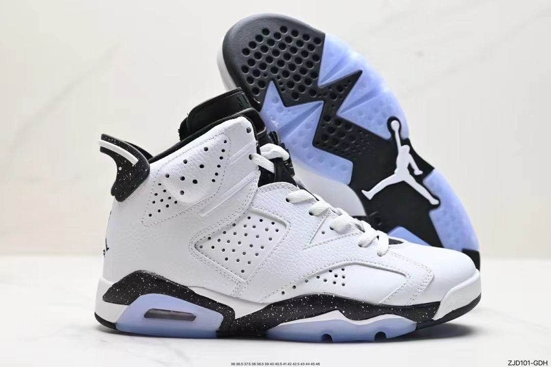 Tenis Jordan 6 Retro Blanco Negro.