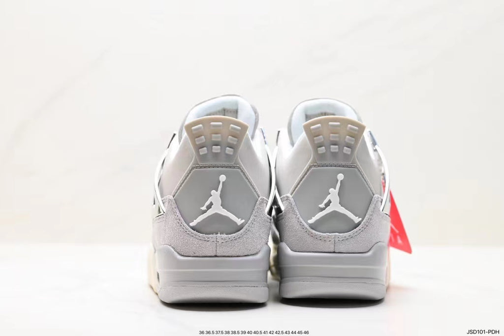 Tenis Jordan 4 Retro Blanco Gris.