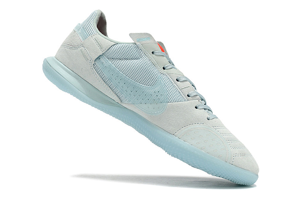 Zapatillas Streetgato Suela lisa Azul Claro.
