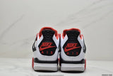 Tenis Jordan 4 Retro Blanco Rojo.