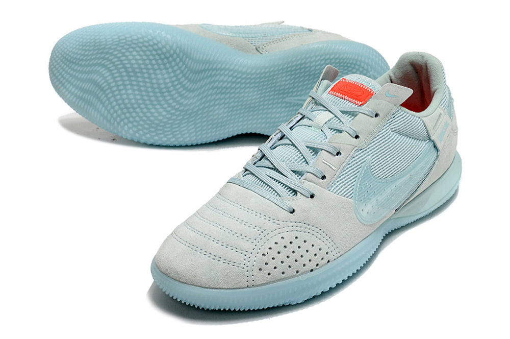 Zapatillas Streetgato Suela lisa Azul Claro.