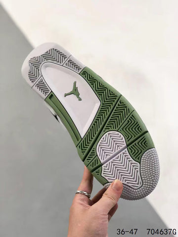 Tenis Jordan 4 Retro Bota Blanco Verde Claro.