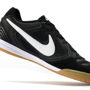 Zapatillas Supreme SB Negro Blanco.
