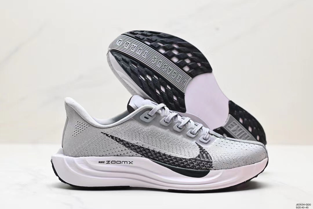 Tenis Zoom x Pegasus Gris.